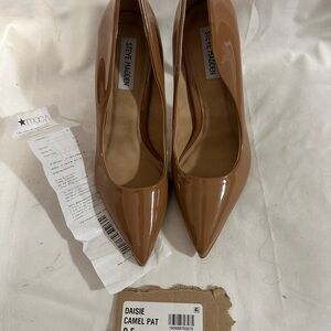 Steve Madden Camel Patent Heels